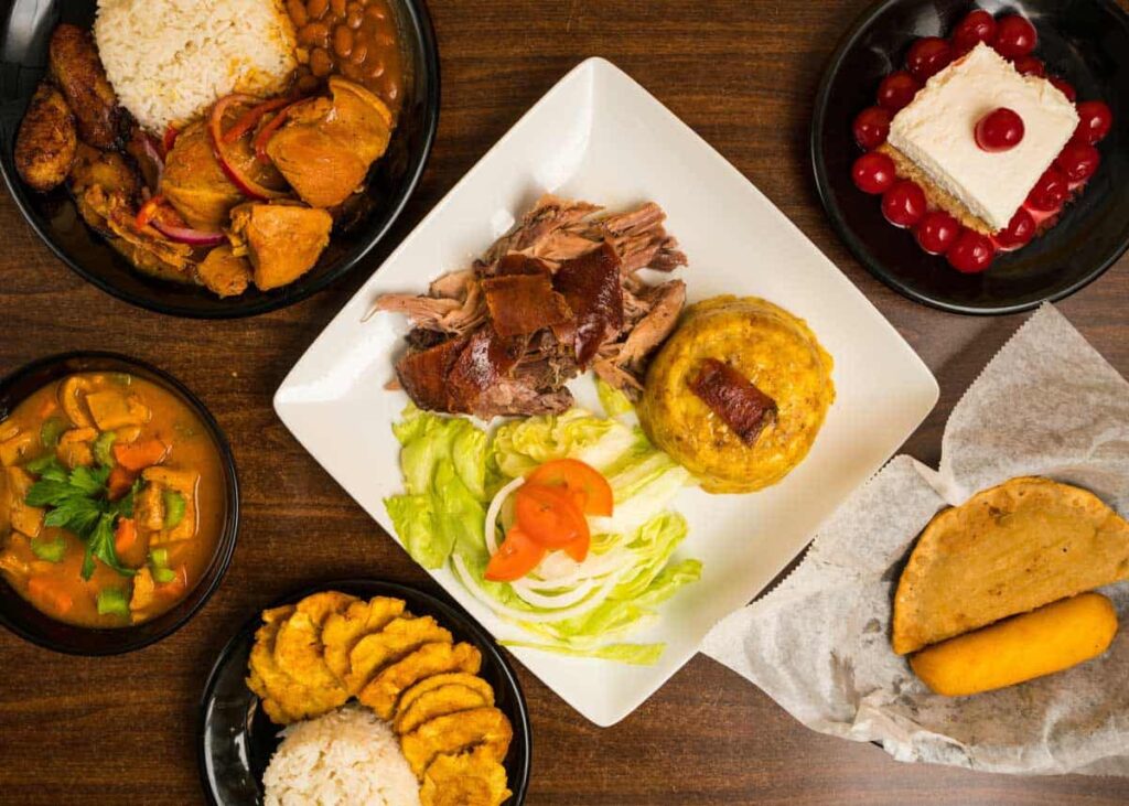 WHAT IS THE MOST FAMOUS FOOD IN DOMINICAN REPUBLIC?