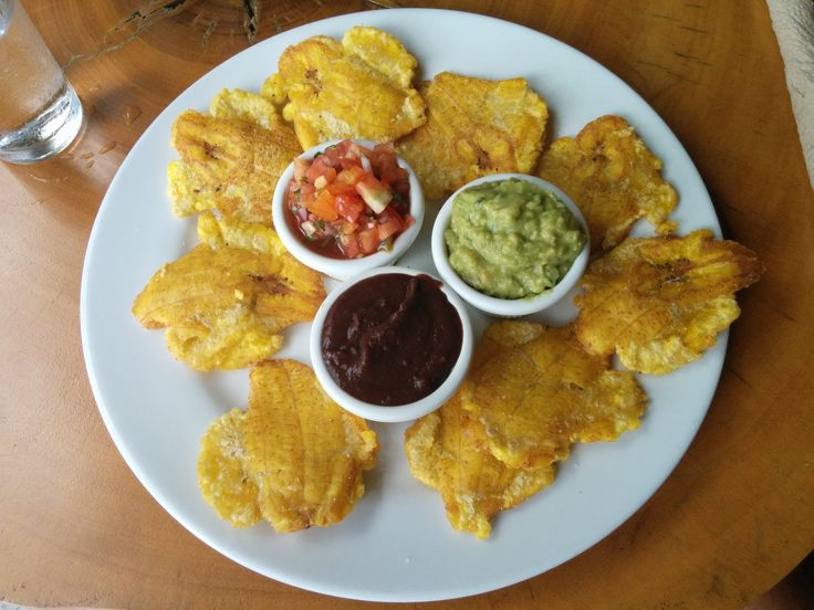 Perfect Combinations for Patacones: Harmonious Tastes and Recipes
