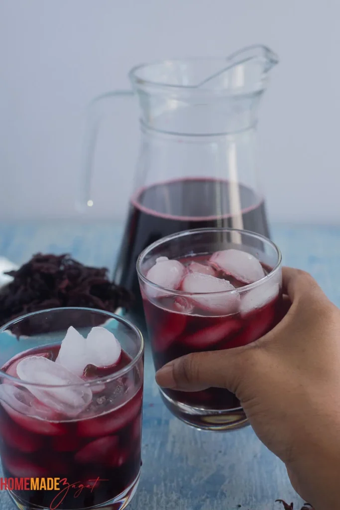 Steps for Freezing Sorrel Drink Correctly