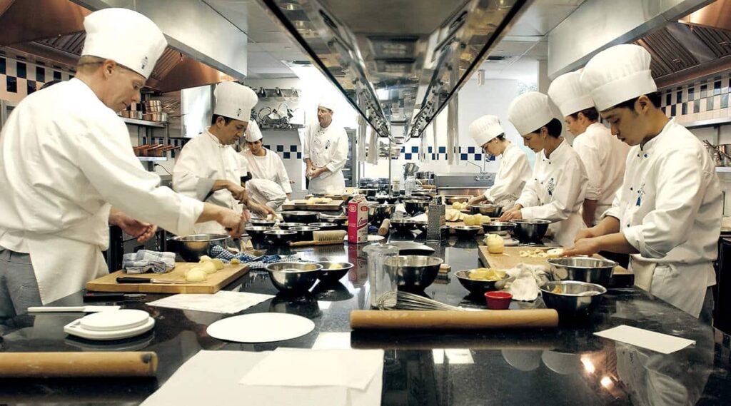 The Role of Tradition in Culinary Education