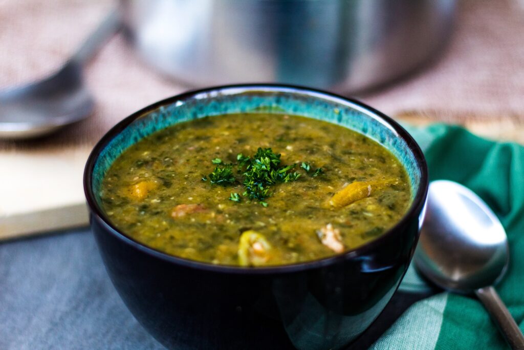 How to make callaloo soup with fish and spinach