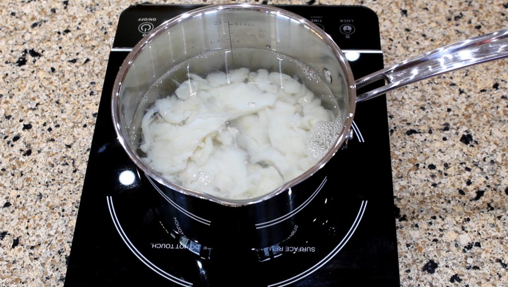 How long do you boil bacalao