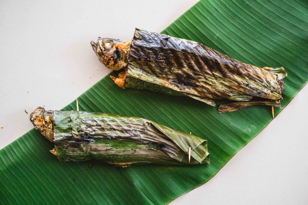 Banana Leaf-Wrapped Fish with Herbs and Spices