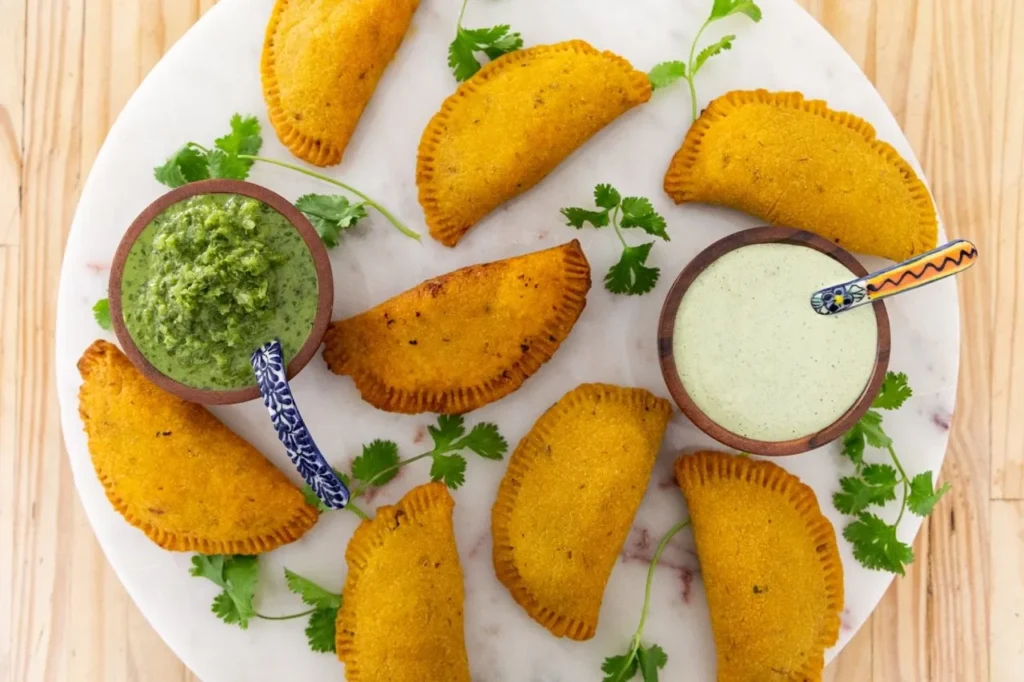 DELICIOUS COLOMBIAN EMPANADAS SAUCE IN 10 MINUTES