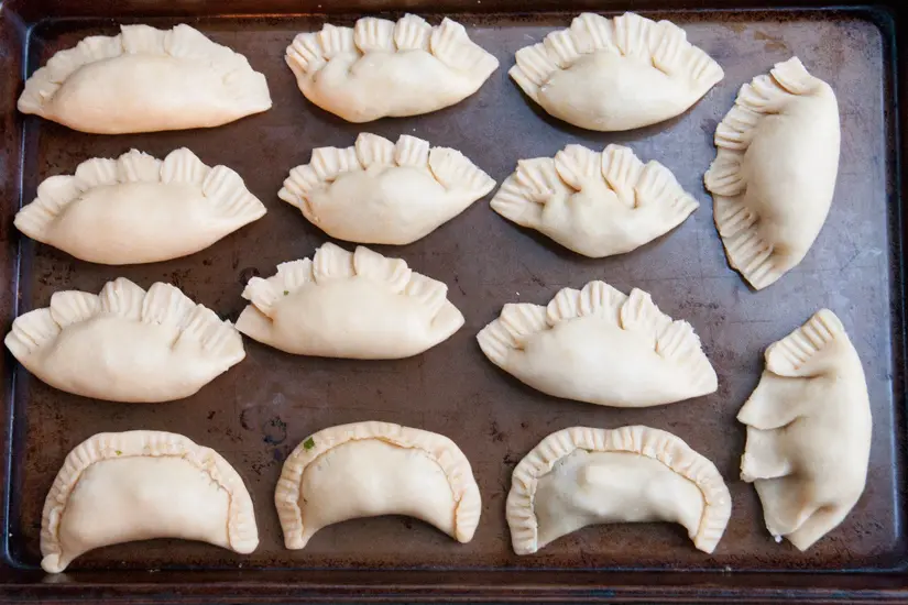 FOLDING STYLES FOR BEEF EMPANADAS