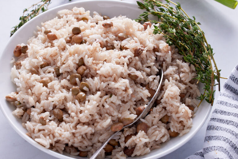 35 Minutes Jamaican Rice and Pigeon Peas Recipe