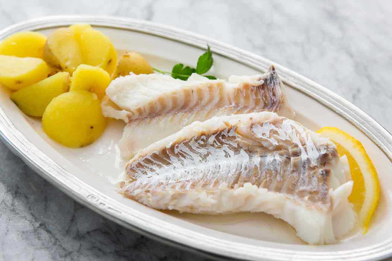 Serve boiled cod