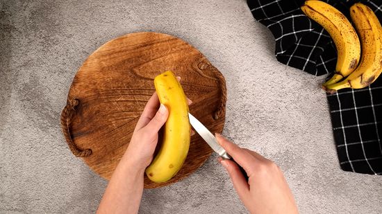 Peeling and Cutting Plantains: Step-by-Step Guide