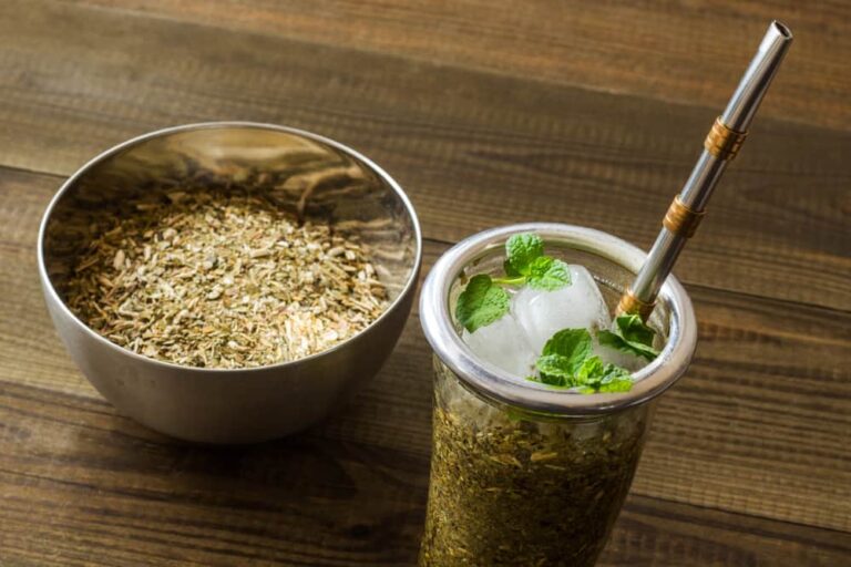 Traditional Non-Alcoholic Beverages in Argentina